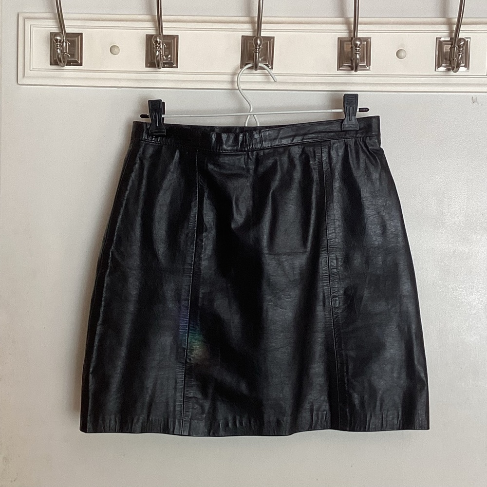 VINTAGE BLACK LEATHER MINI SKIRT by RINZI Sz 7/8 JUNIOR
